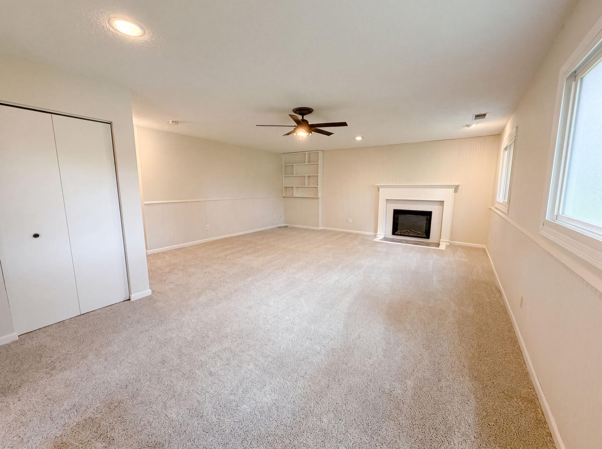 listing_23.jpg
