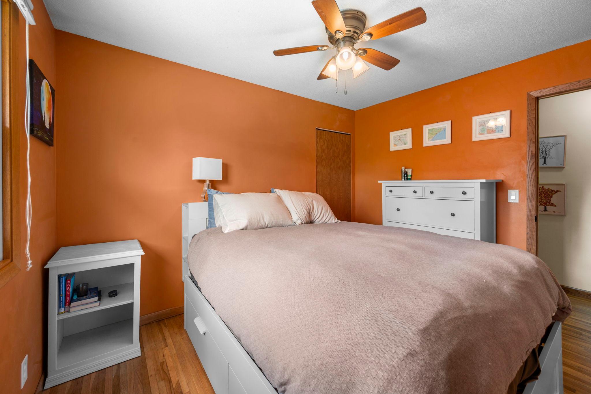 31-web-or-mls-6620 167th St W-119.jpg