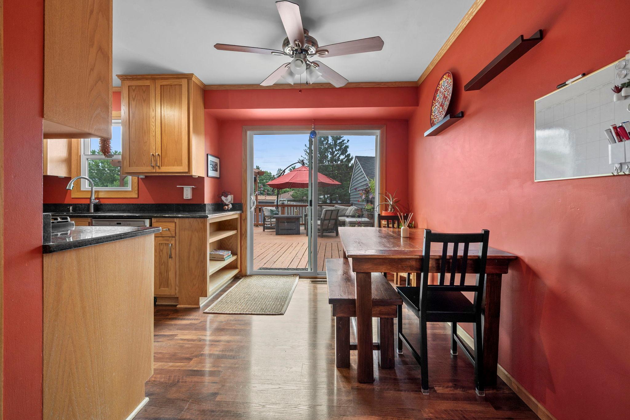 18-web-or-mls-6620 167th St W-30.jpg