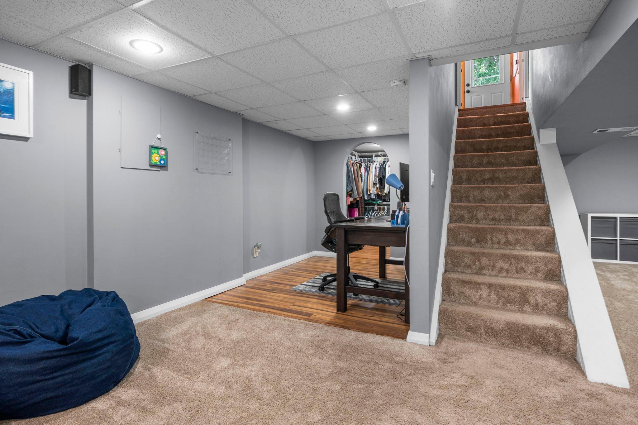 40-web-or-mls-6620 167th St W-139.jpg