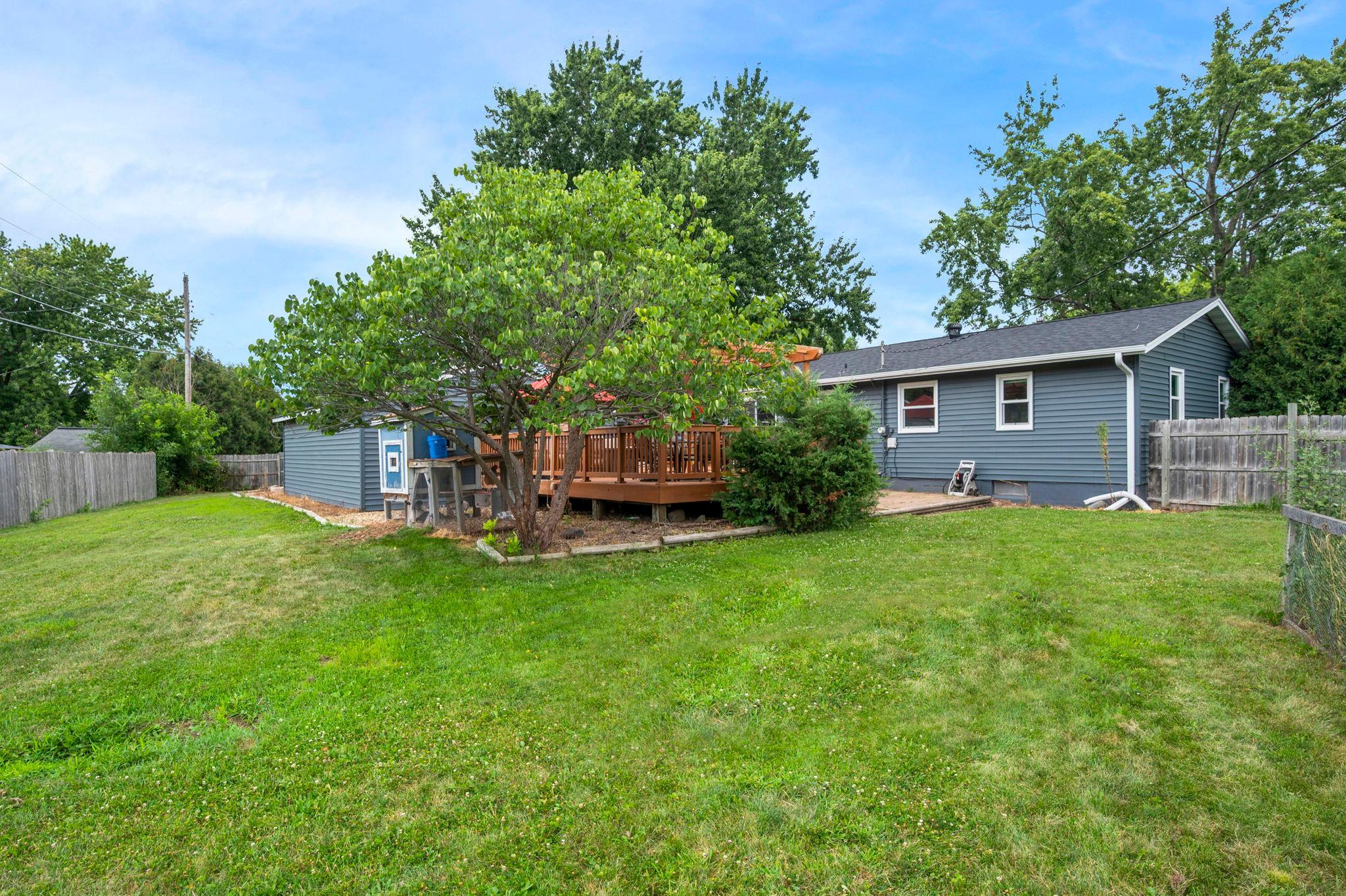 63-web-or-mls-6620 167th St W-336.jpg