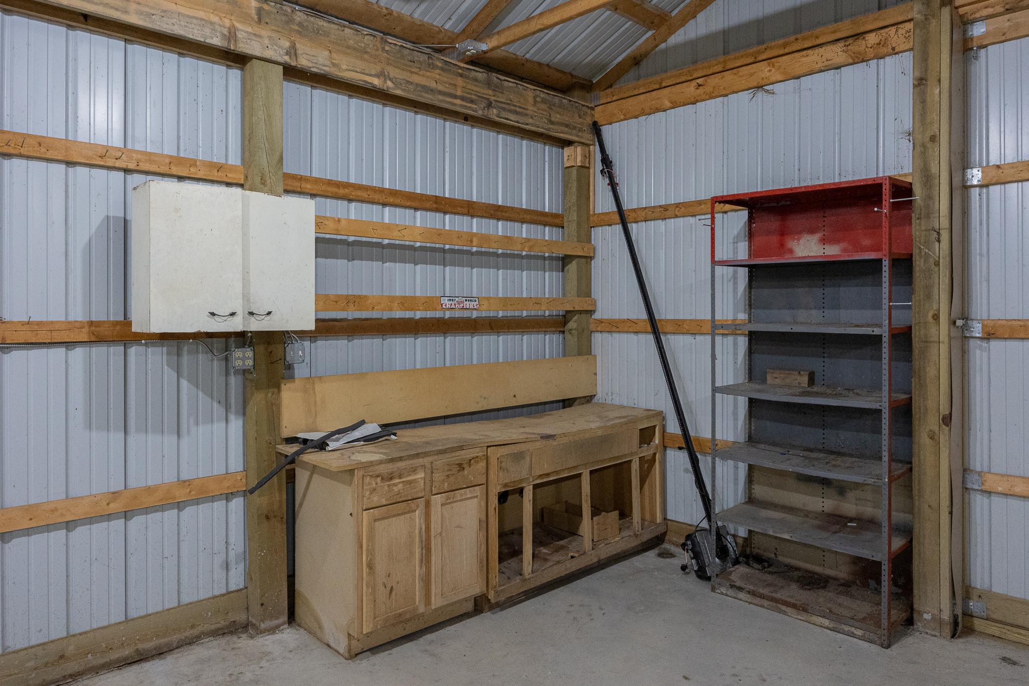 Additional interior photos