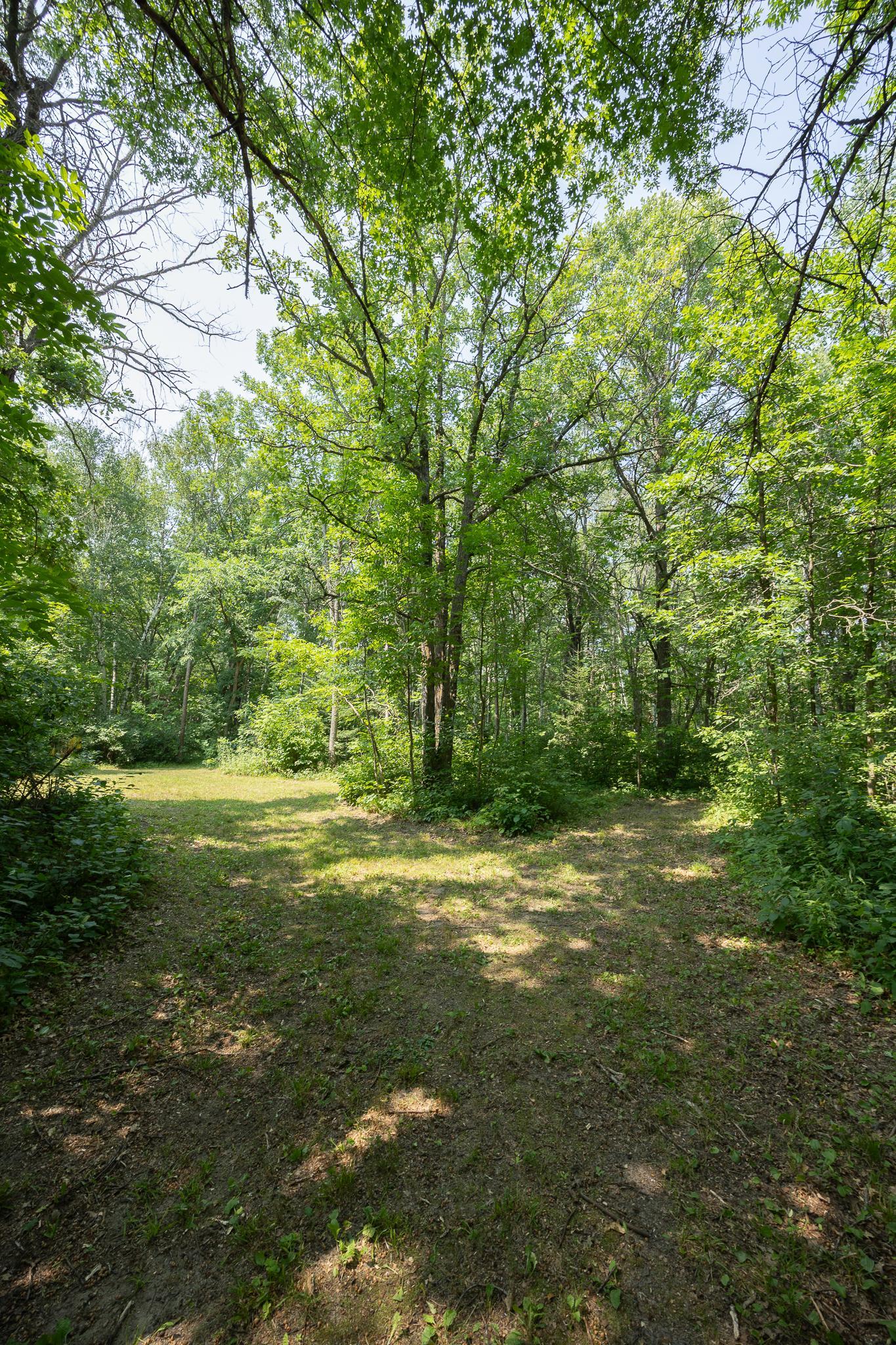 Lot photo