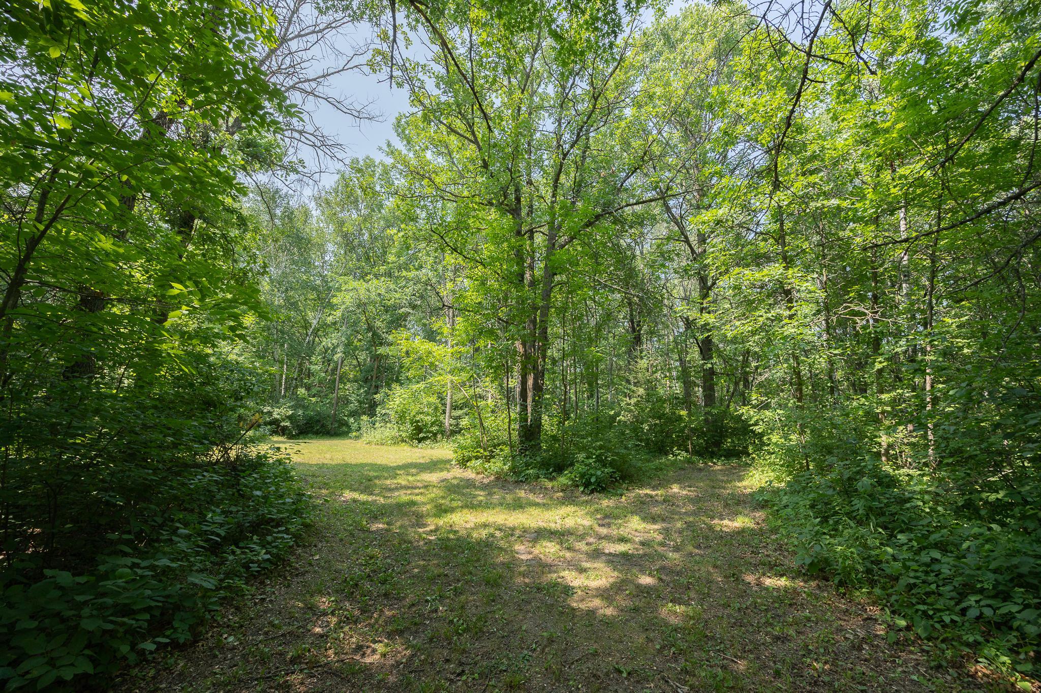 Lot photo