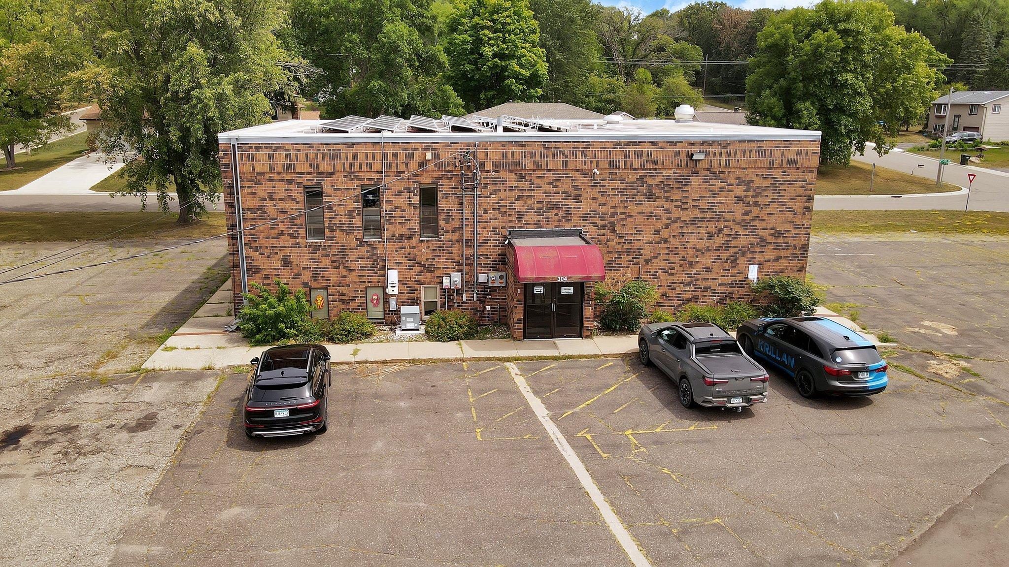 Outside/Entry