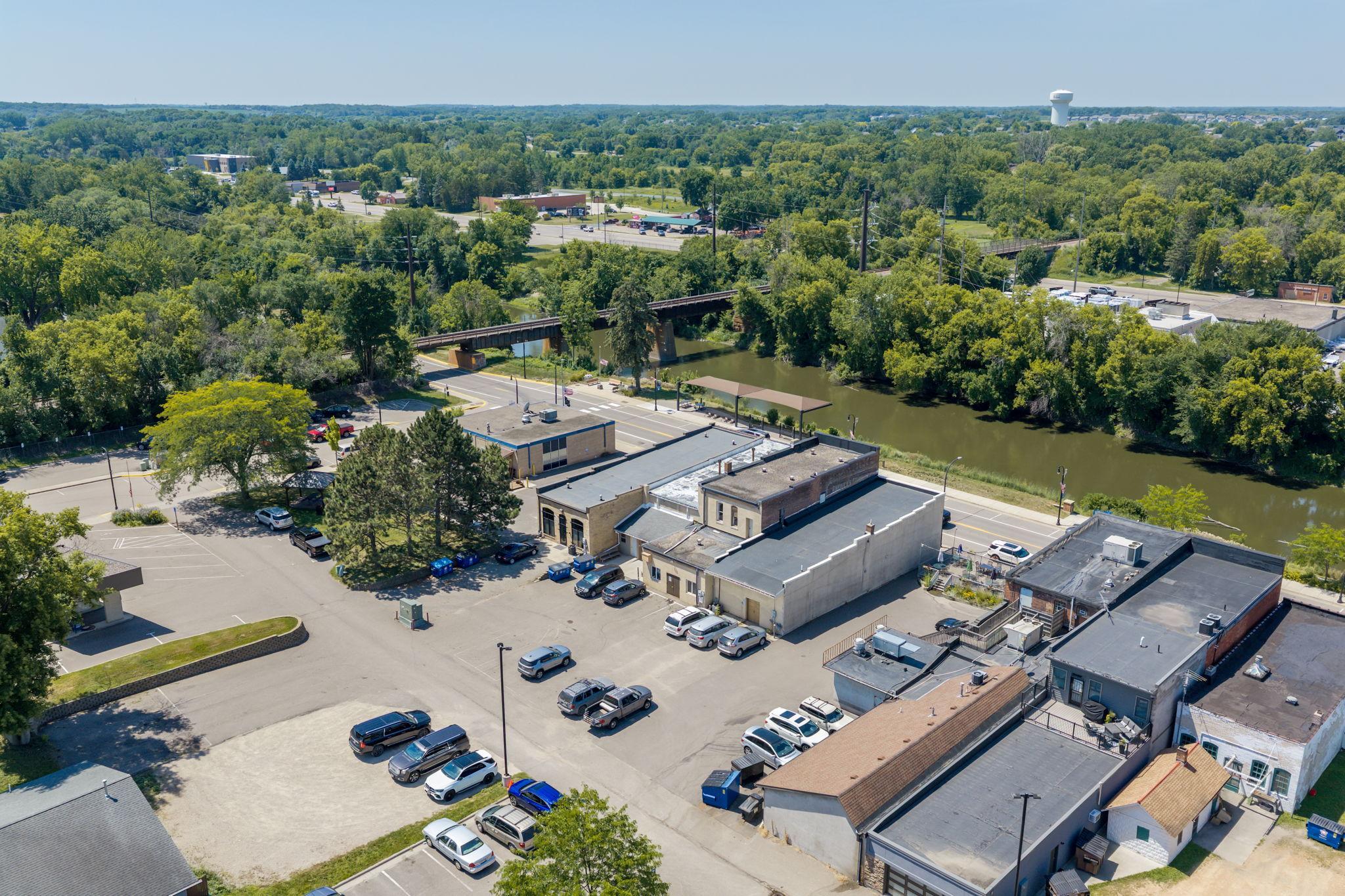 26-web-or-mls-120-river-st-n.jpg