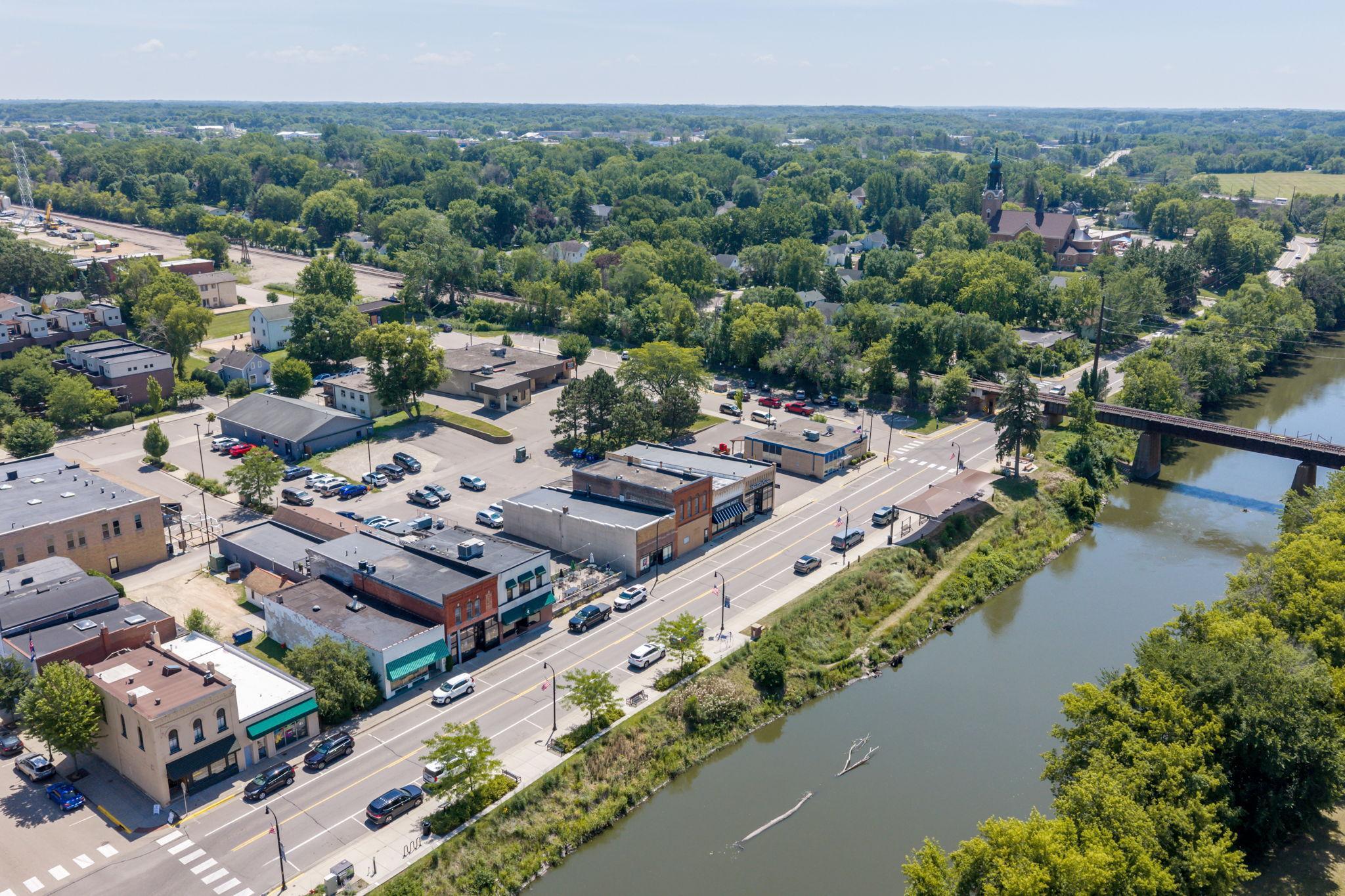 28-web-or-mls-120-river-st-n.jpg