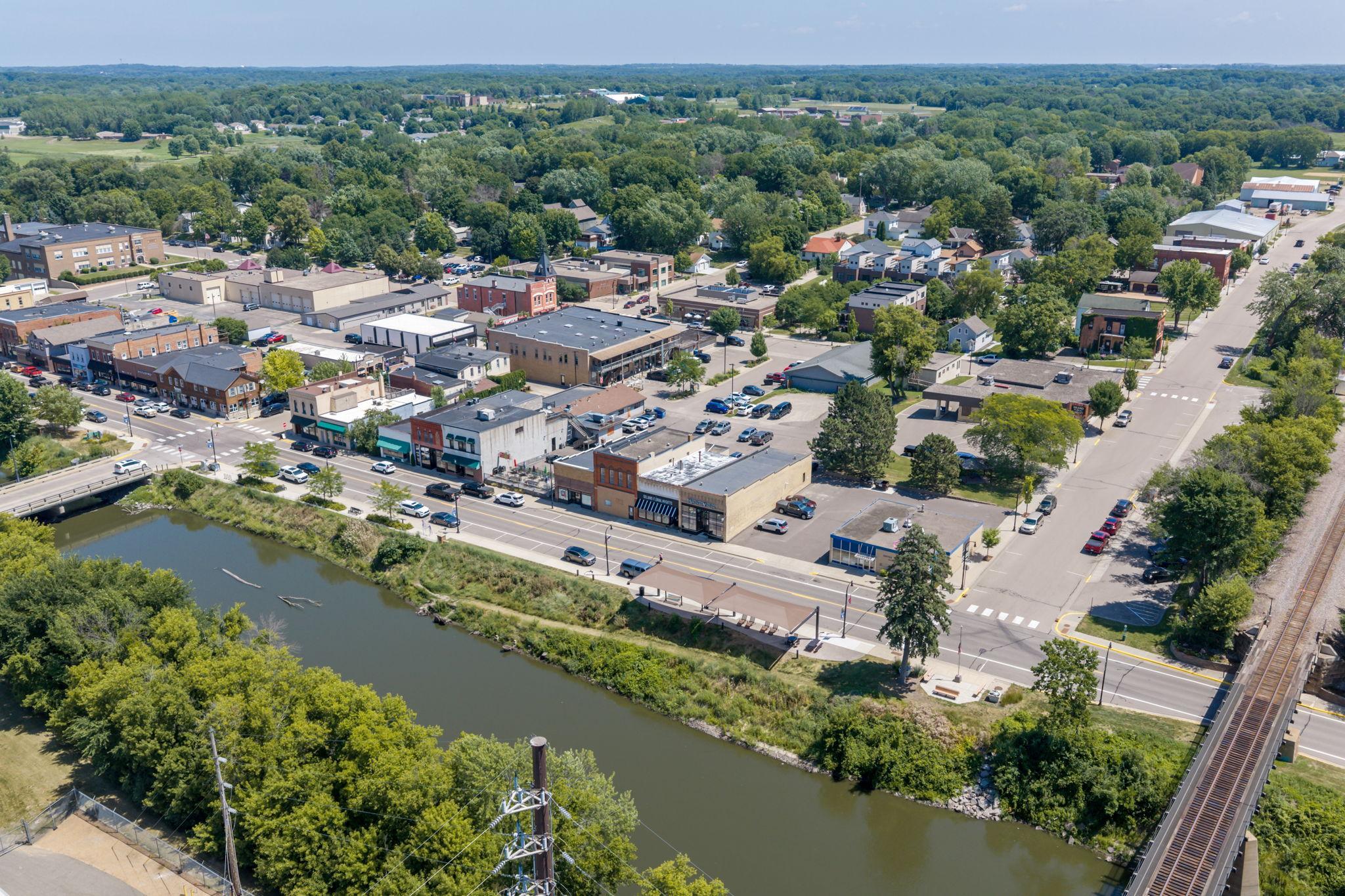 30-web-or-mls-120-river-st-n.jpg