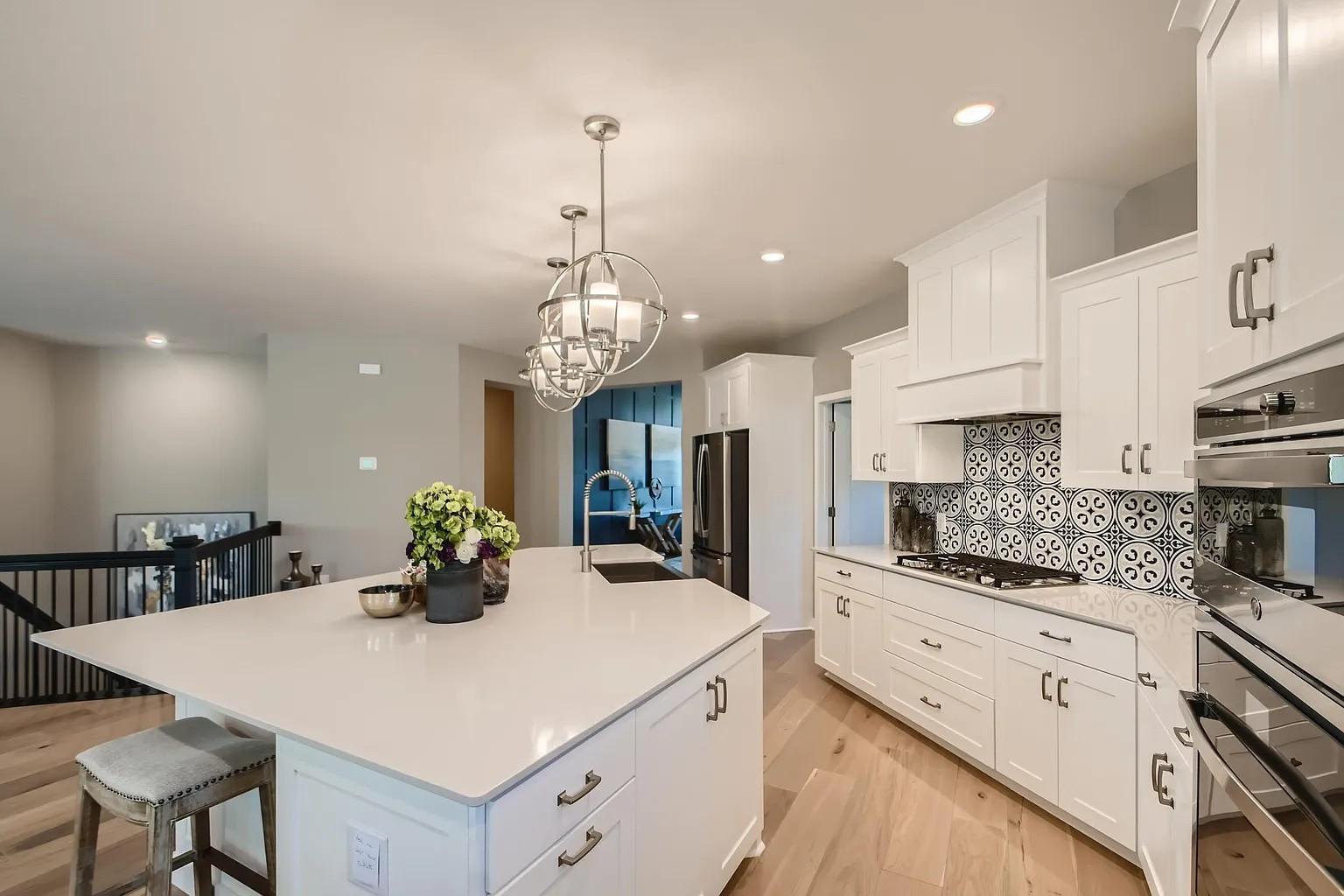 kitchen 3.jpg