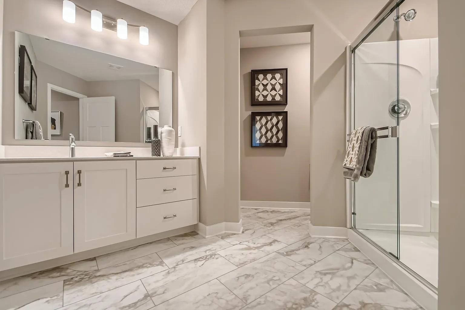owener suite bathroom.jpg