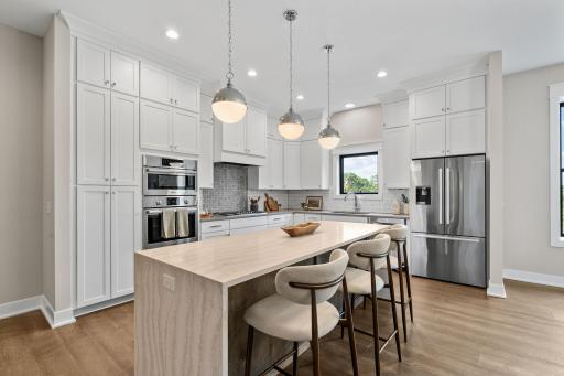 5754 Shady Oak Road S, 1, Minnetonka, MN 55343