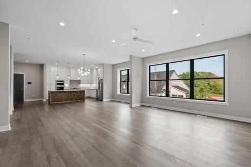 24-web-or-mls-5754 Shady Oak Rd 2 24.jpg