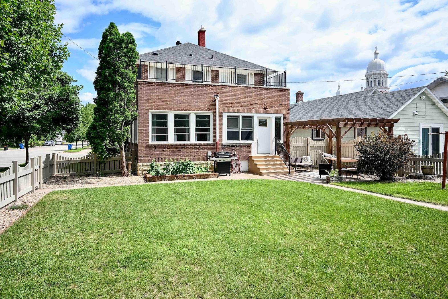 3 Back View from Yard.jpg