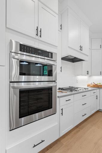 21-web-or-mls-5742 Shady Oak Rd Unit 7-15.jpg