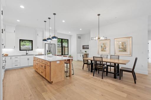 11-web-or-mls-5742 Shady Oak Rd Unit 7-5.jpg