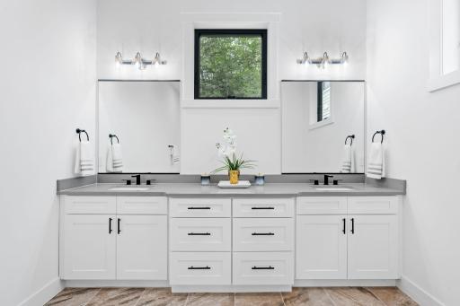 33-web-or-mls-5742 Shady Oak Rd Unit 7-27.jpg