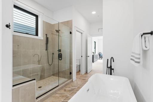 35-web-or-mls-5742 Shady Oak Rd Unit 7-29.jpg