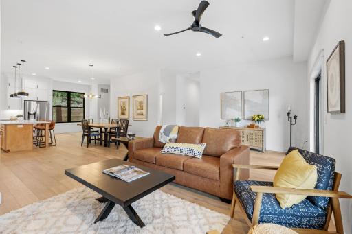 26-web-or-mls-5742 Shady Oak Rd Unit 7-20.jpg