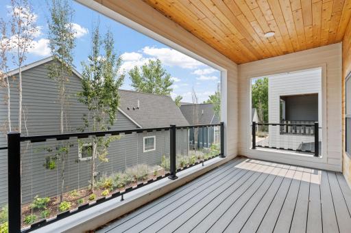7-web-or-mls-5742 Shady Oak Rd Unit 7-1.jpg