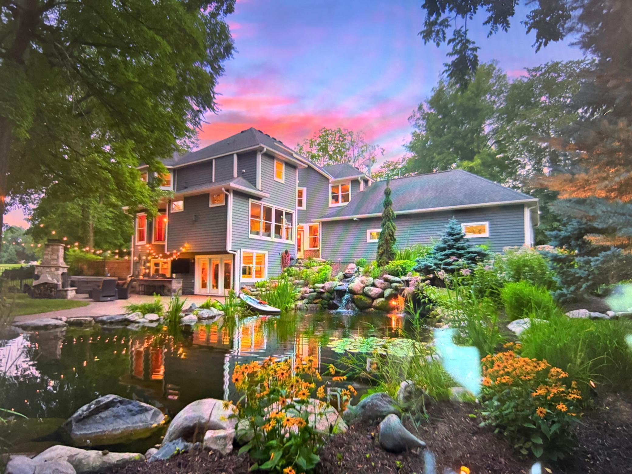 Your own resort in the backyard