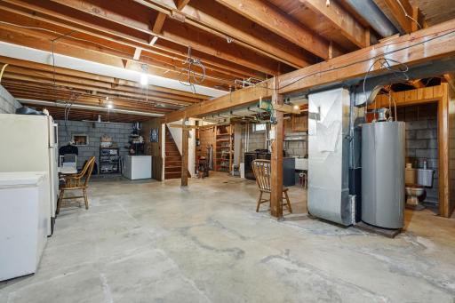 1412 Elm Avenue N, Glencoe, MN 55336