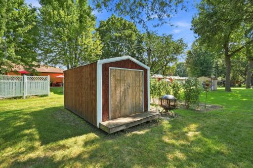1412 Elm Avenue N, Glencoe, MN 55336