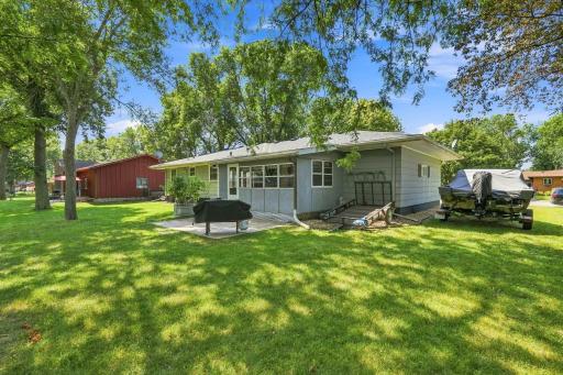 1412 Elm Avenue N, Glencoe, MN 55336