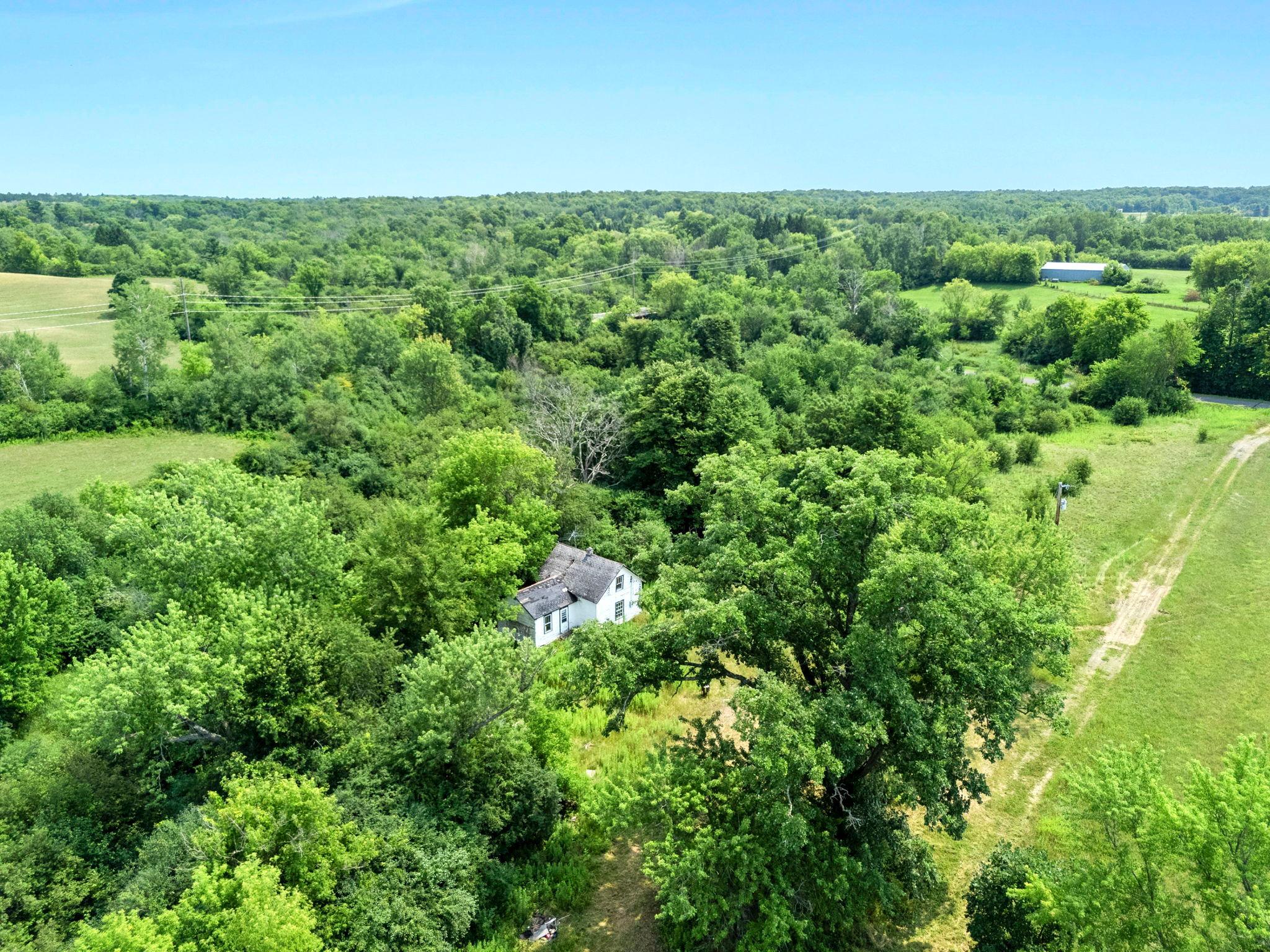 8-web-or-mls-1587 270th Ave-24.jpg