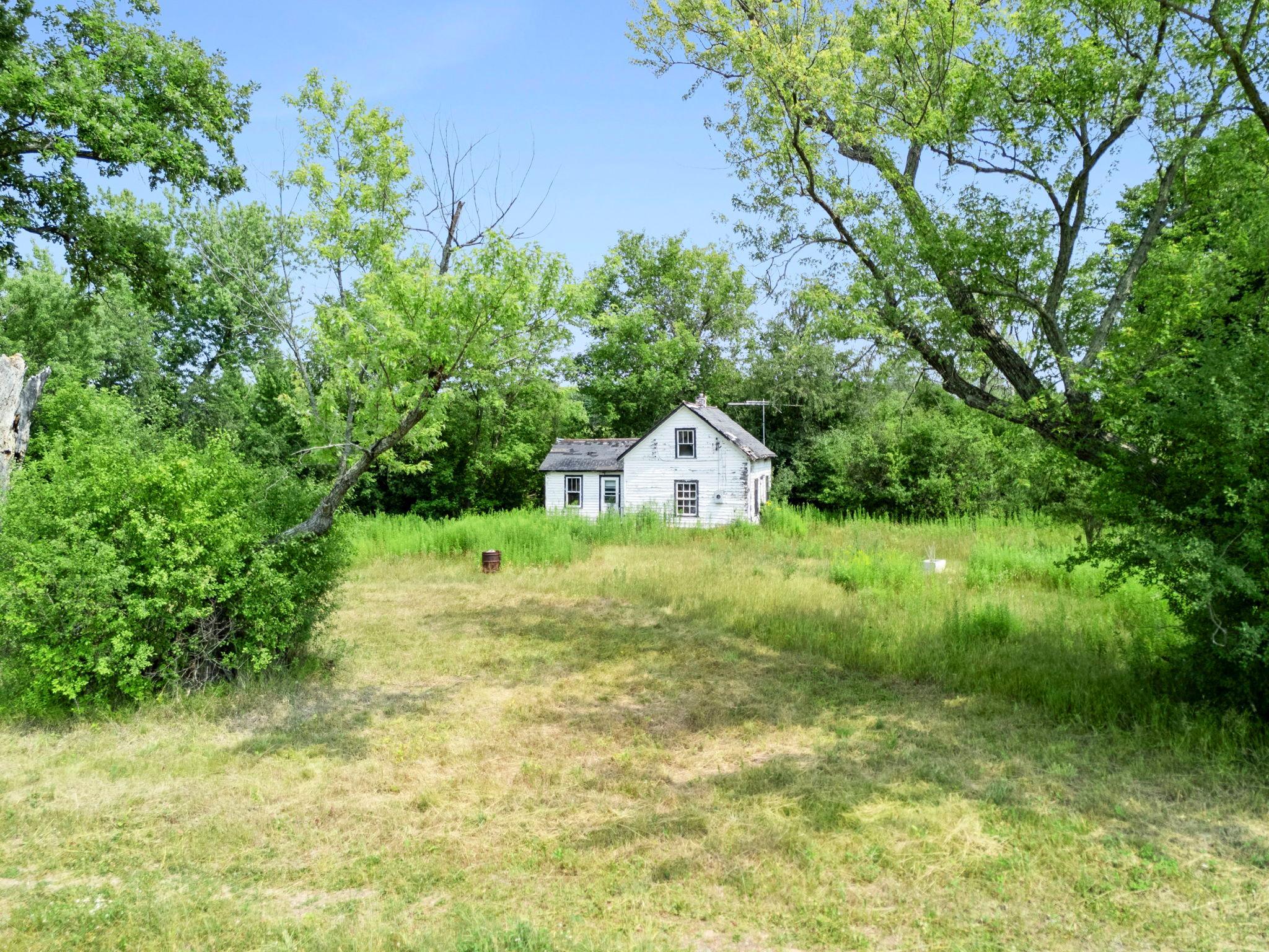 30-web-or-mls-1587 270th Ave-90.jpg