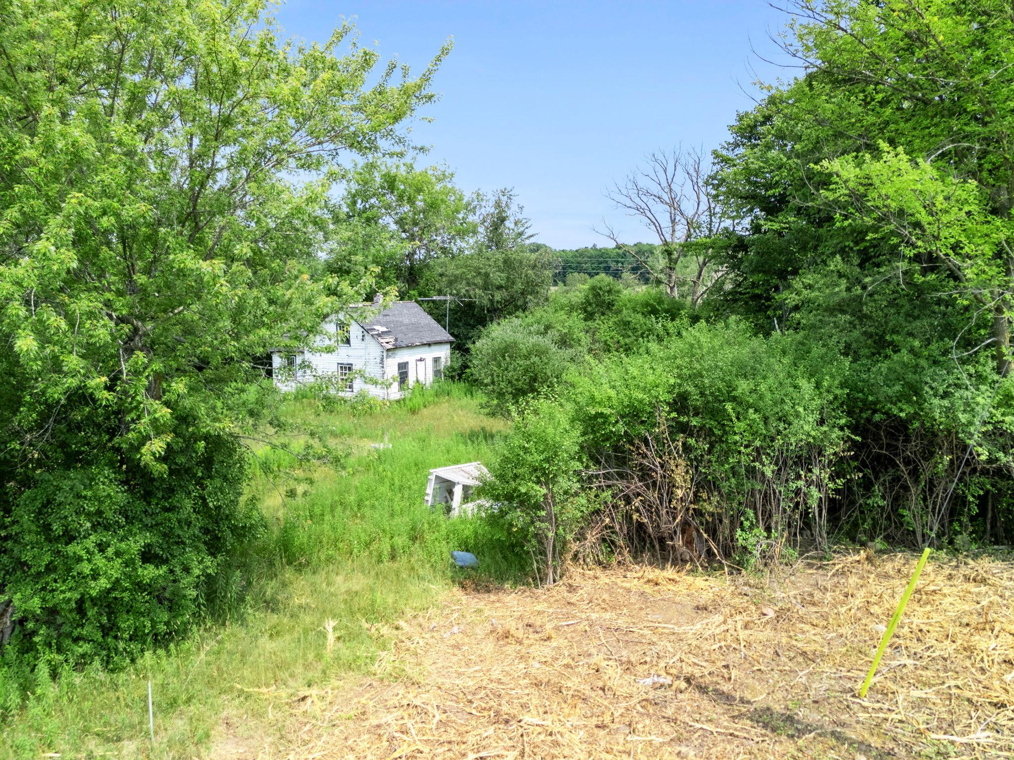 27-web-or-mls-1587 270th Ave-81.jpg