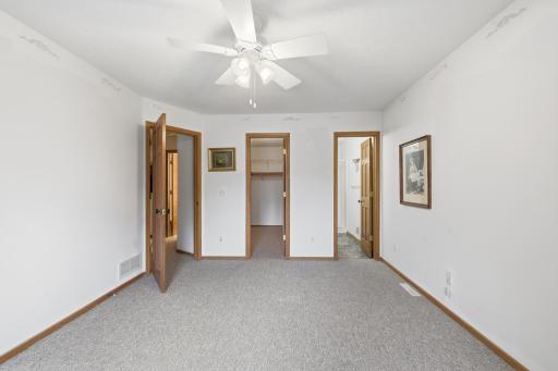 5361 Emerald Way, Apple Valley, MN 55124