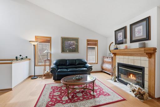 5361 Emerald Way, Apple Valley, MN 55124