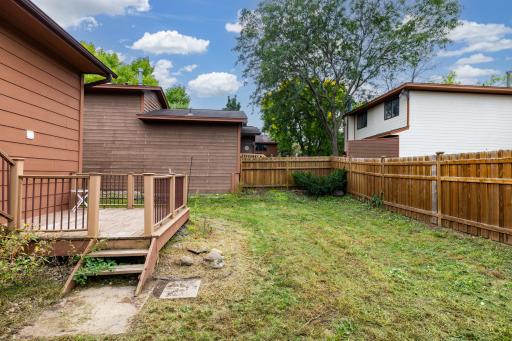 5361 Emerald Way, Apple Valley, MN 55124