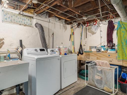 cromlaundry.jpg