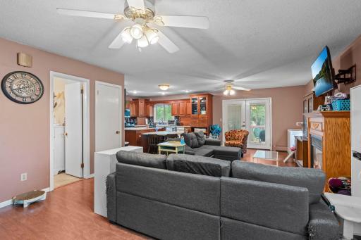 58-web-or-mls-436 9th St S-303.jpg