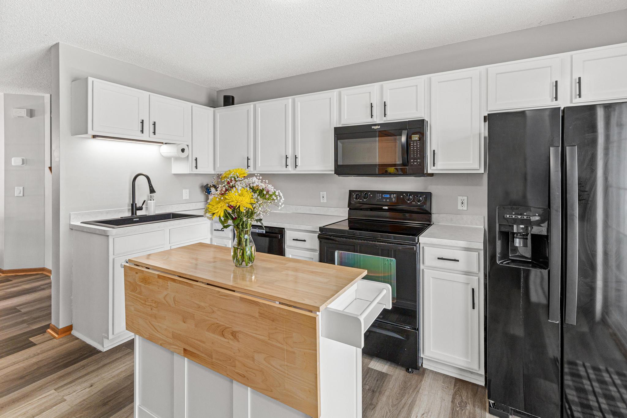6256 158th Street West 57-10.jpg