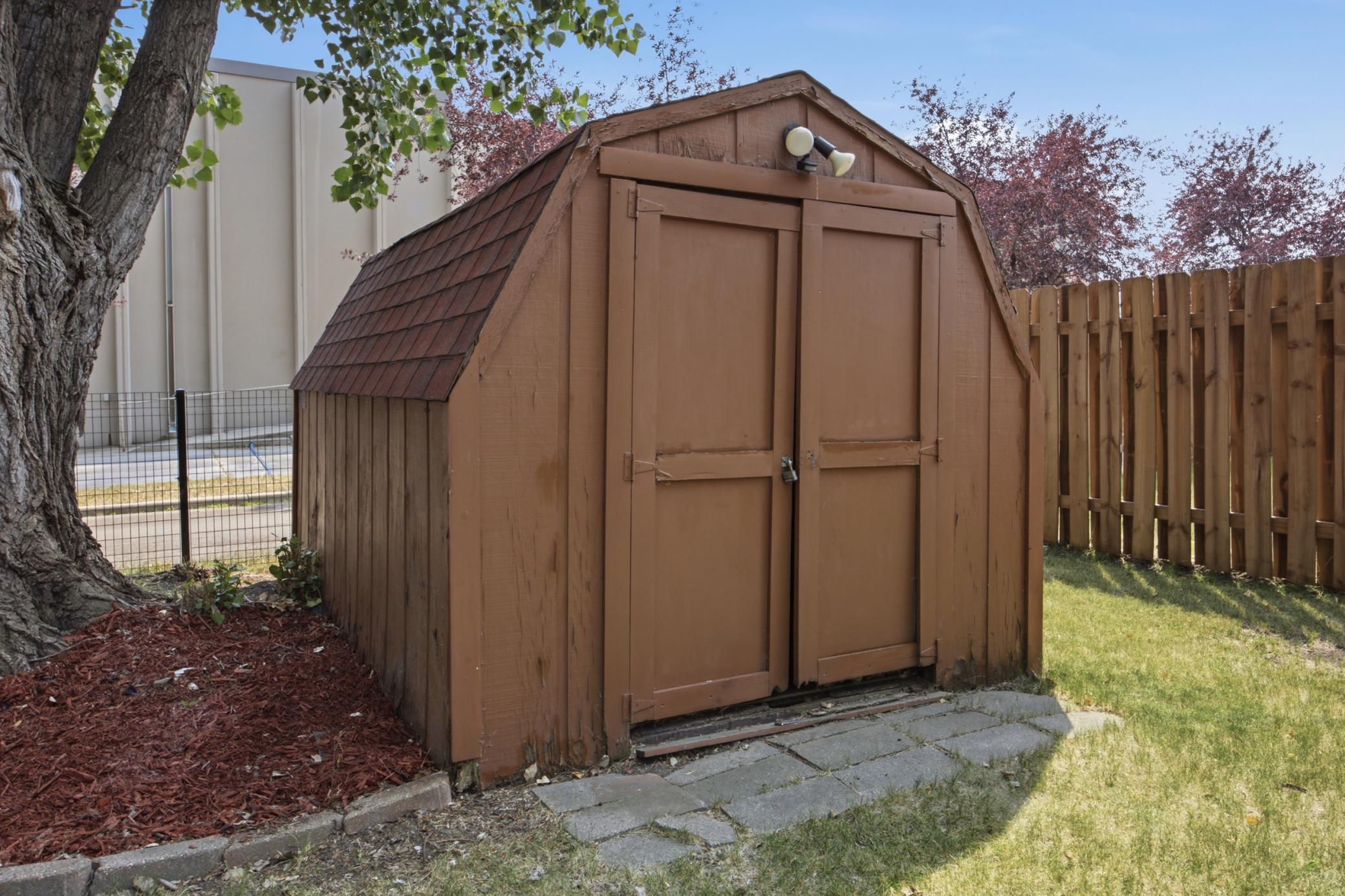 Shed