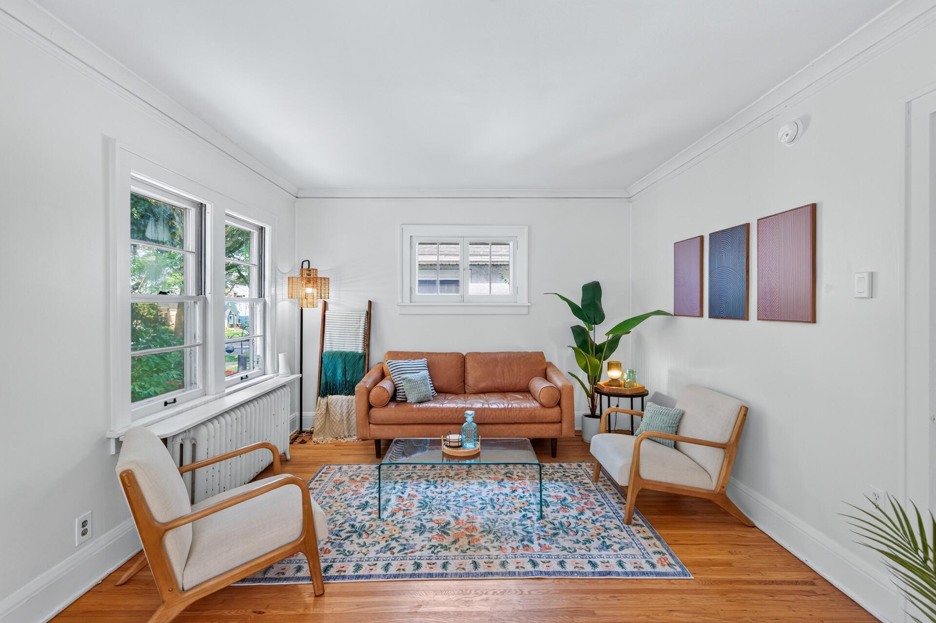 Living Room- beautiful hardwood floors