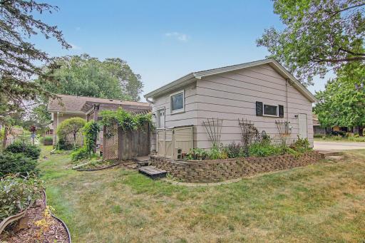1912 Simpson St, Falcon Heights, MN-26.jpg