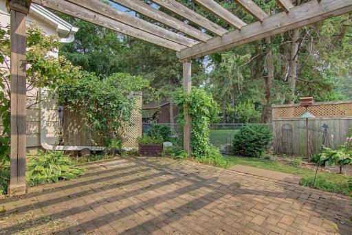 1912 Simpson St, Falcon Heights, MN-27.jpg