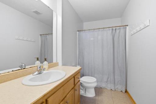 1615 Rolling Hills Lane, River Falls, WI 54022
