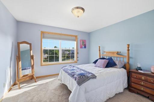 1615 Rolling Hills Lane, River Falls, WI 54022