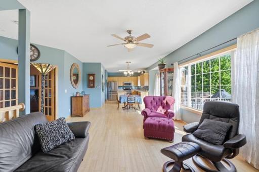 Open floor plan with lots of natural light