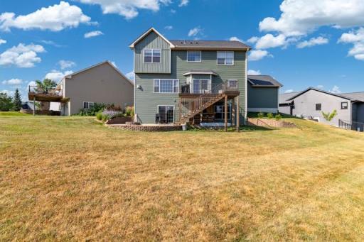 1615 Rolling Hills Lane, River Falls, WI 54022