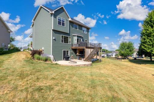 1615 Rolling Hills Lane, River Falls, WI 54022