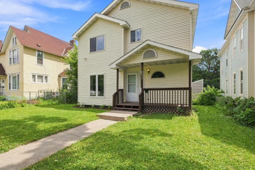 2622 Dupont Avenue N, Minneapolis, MN 55411