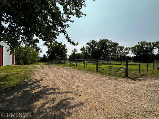 12737 375th Street, North Branch, MN 55056