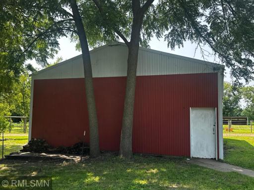 12737 375th Street, North Branch, MN 55056