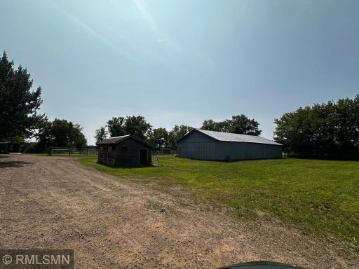 12737 375th Street, North Branch, MN 55056