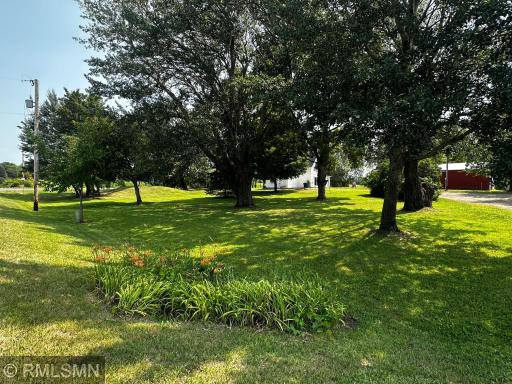 12737 375th Street, North Branch, MN 55056